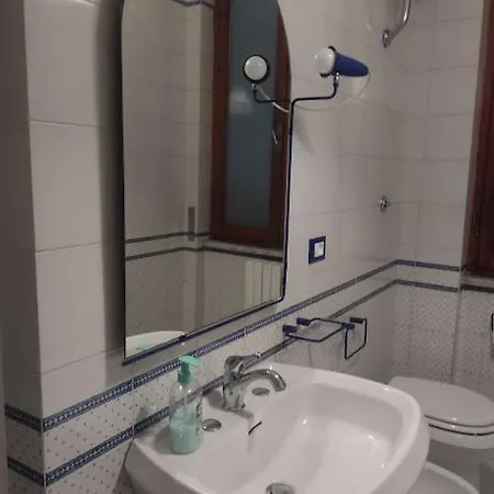 Apartment When The Morning Comes